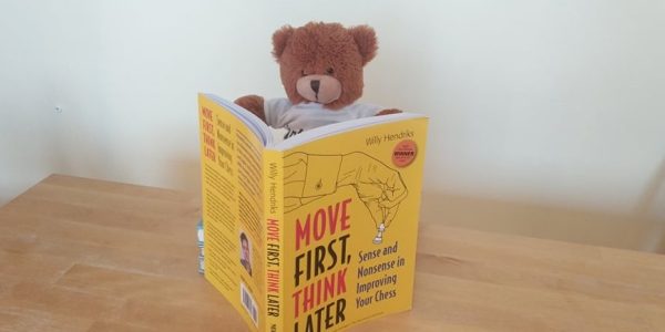 move-first,-think-later-–-recenzja