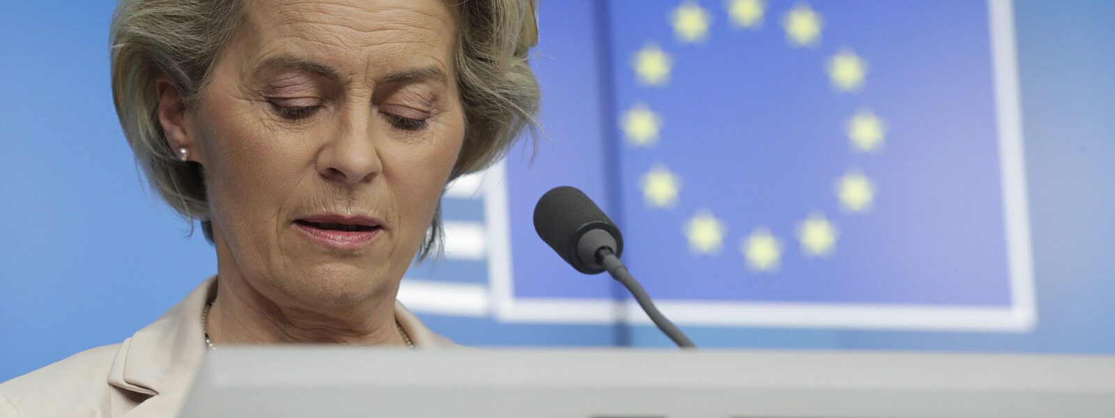 von-der-leyen:-zaostrzymy-sankcje-i-uwolnimy-sie-od-rosyjskich-paliw-kopalnych